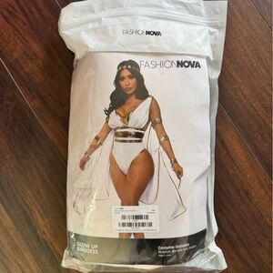 NEW Glow Up Goddess 3 Piece Costume Set